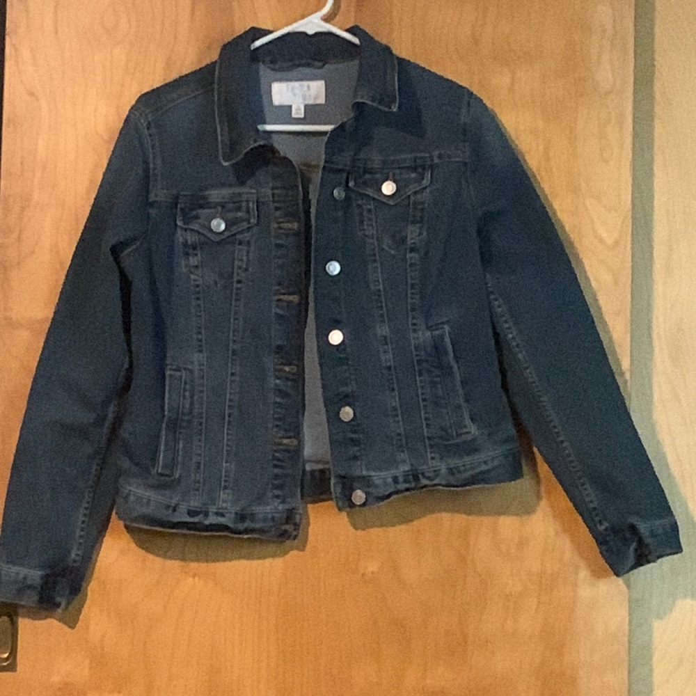 Time and True Women’s jean jacket